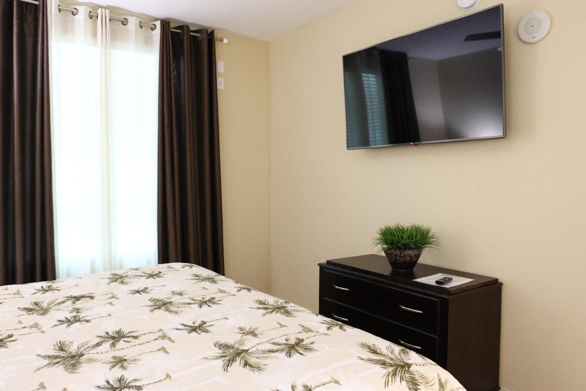 Aqua 1504 Beachfront Condo With Free Beach Chairs Panama City Beach Exterior photo