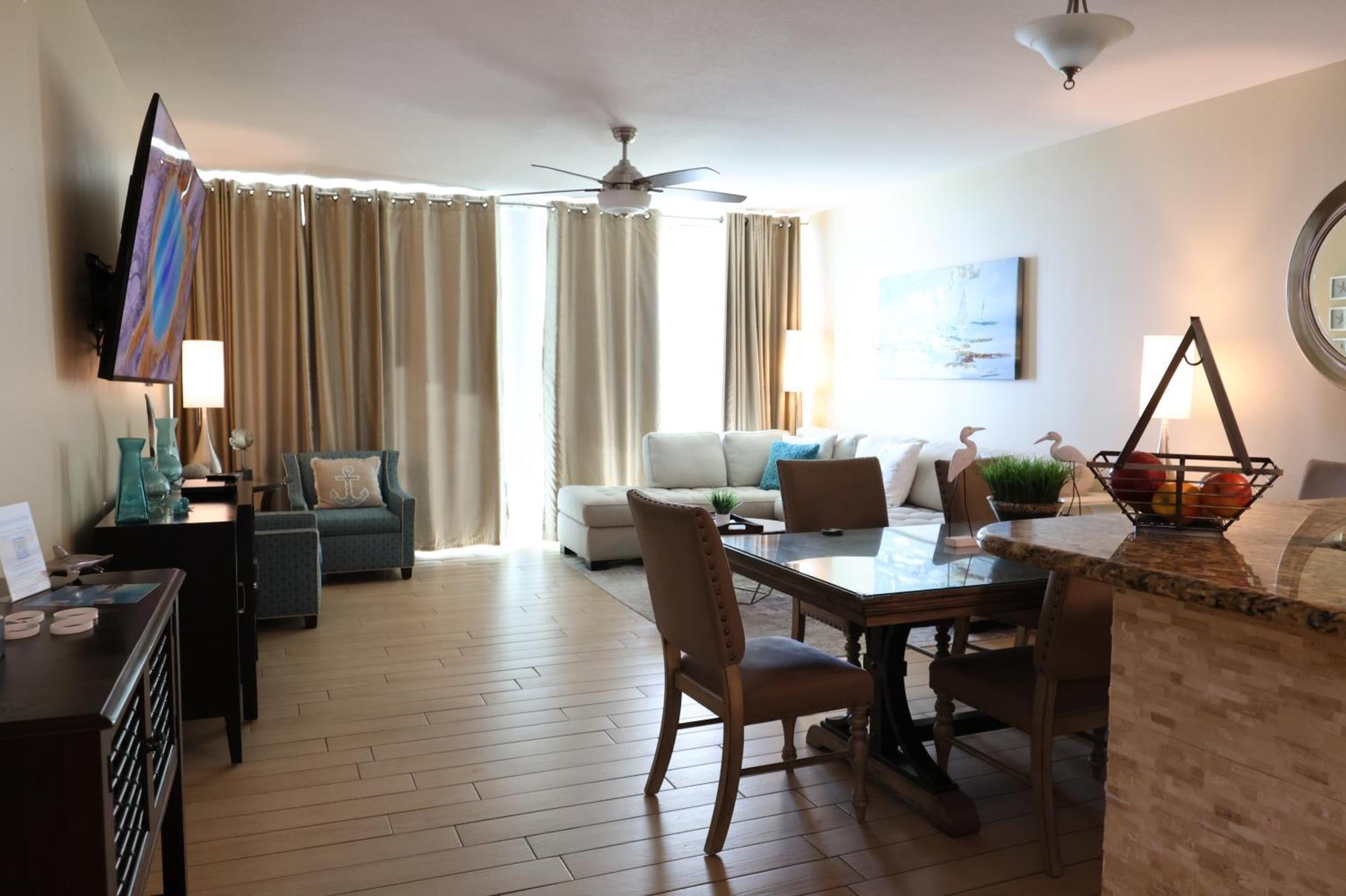 Aqua 1504 Beachfront Condo With Free Beach Chairs Panama City Beach Exterior photo