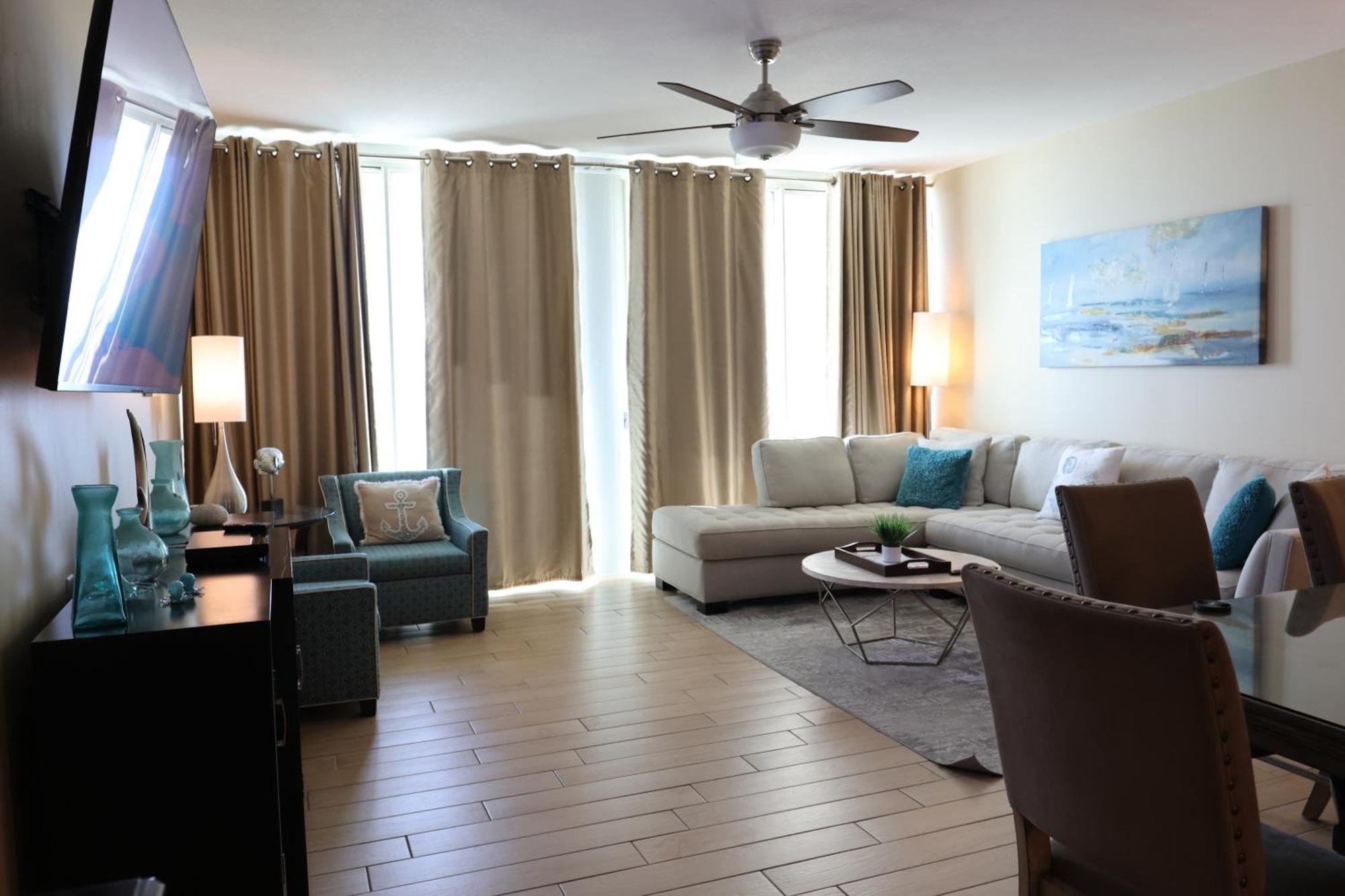 Aqua 1504 Beachfront Condo With Free Beach Chairs Panama City Beach Exterior photo