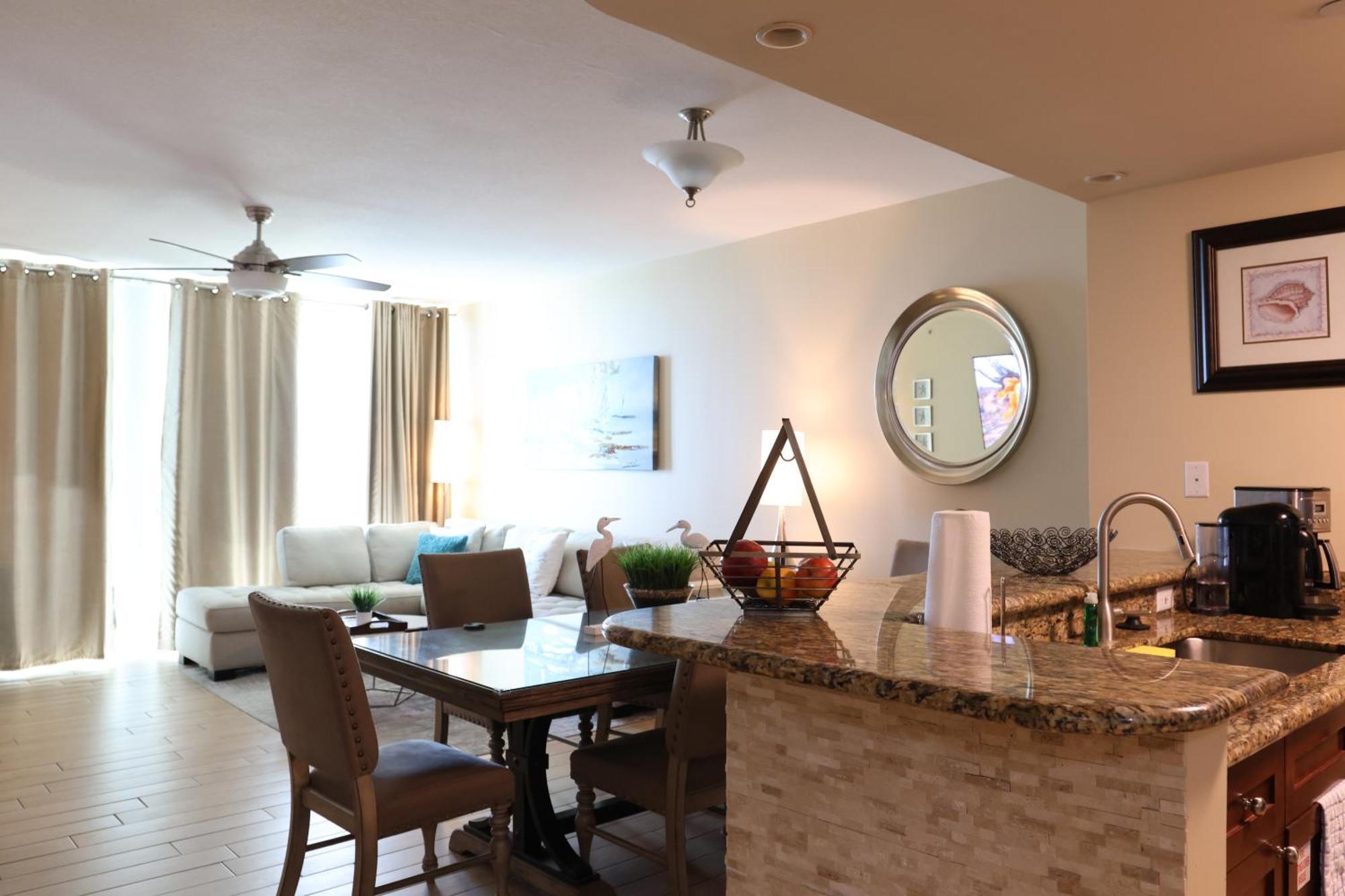 Aqua 1504 Beachfront Condo With Free Beach Chairs Panama City Beach Exterior photo